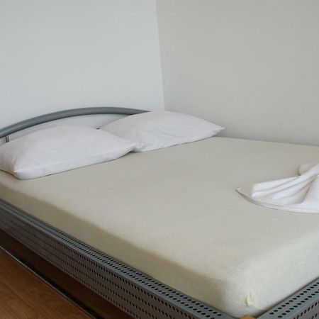 Apartmani Sipic , Bilo - Primošten Buitenkant foto